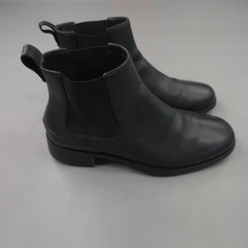 Cole Haan Boots Mens 8.5 Black Leather Air Chelsea Ankle Lug Sole Pull On